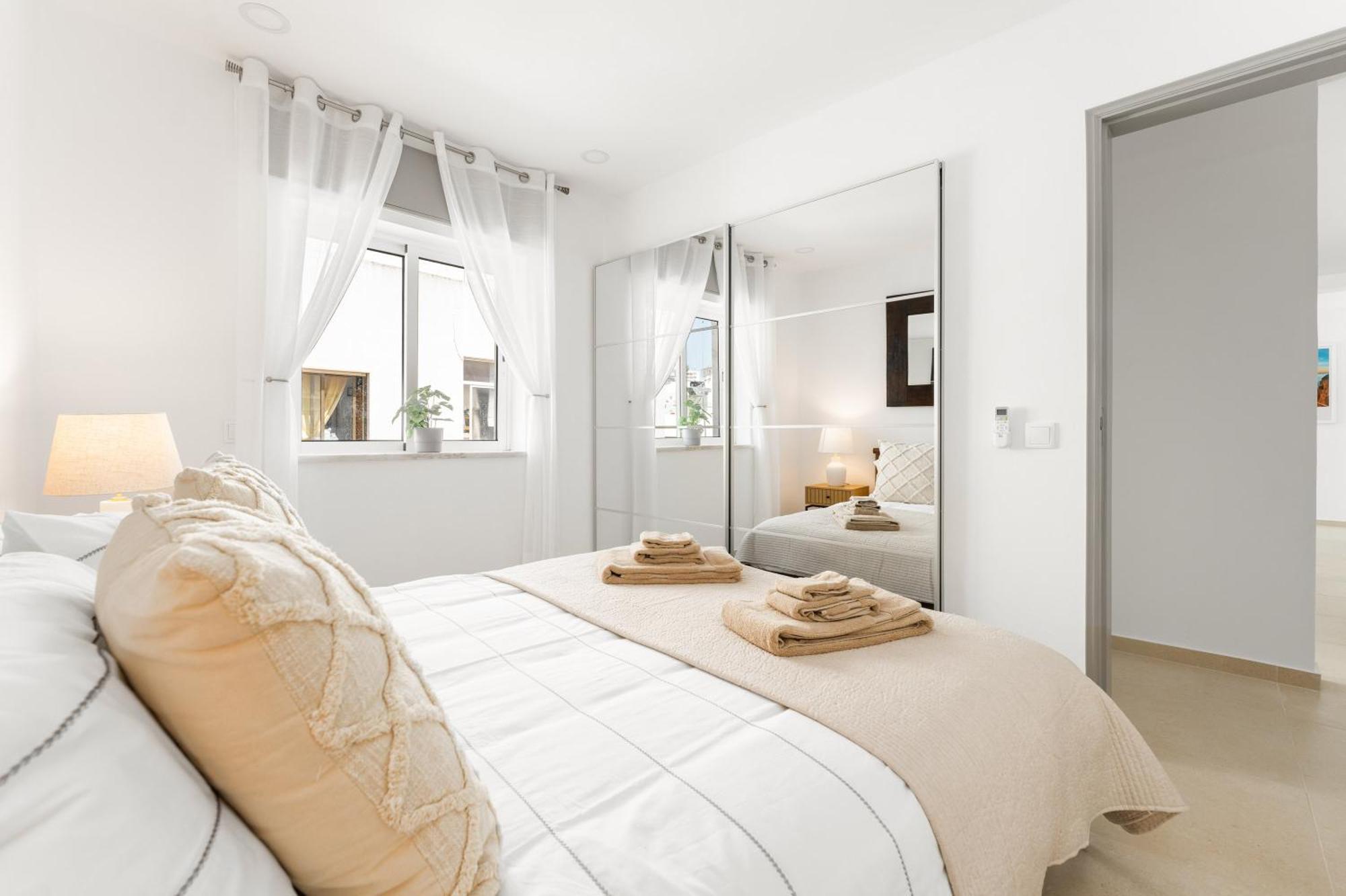 Centre Penthouse Apartment
